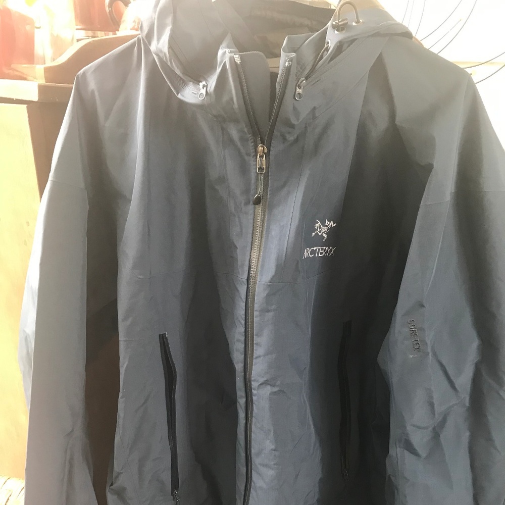 Arc'teryx Theta LT XXL Blue Gore-Tex Rainjacket